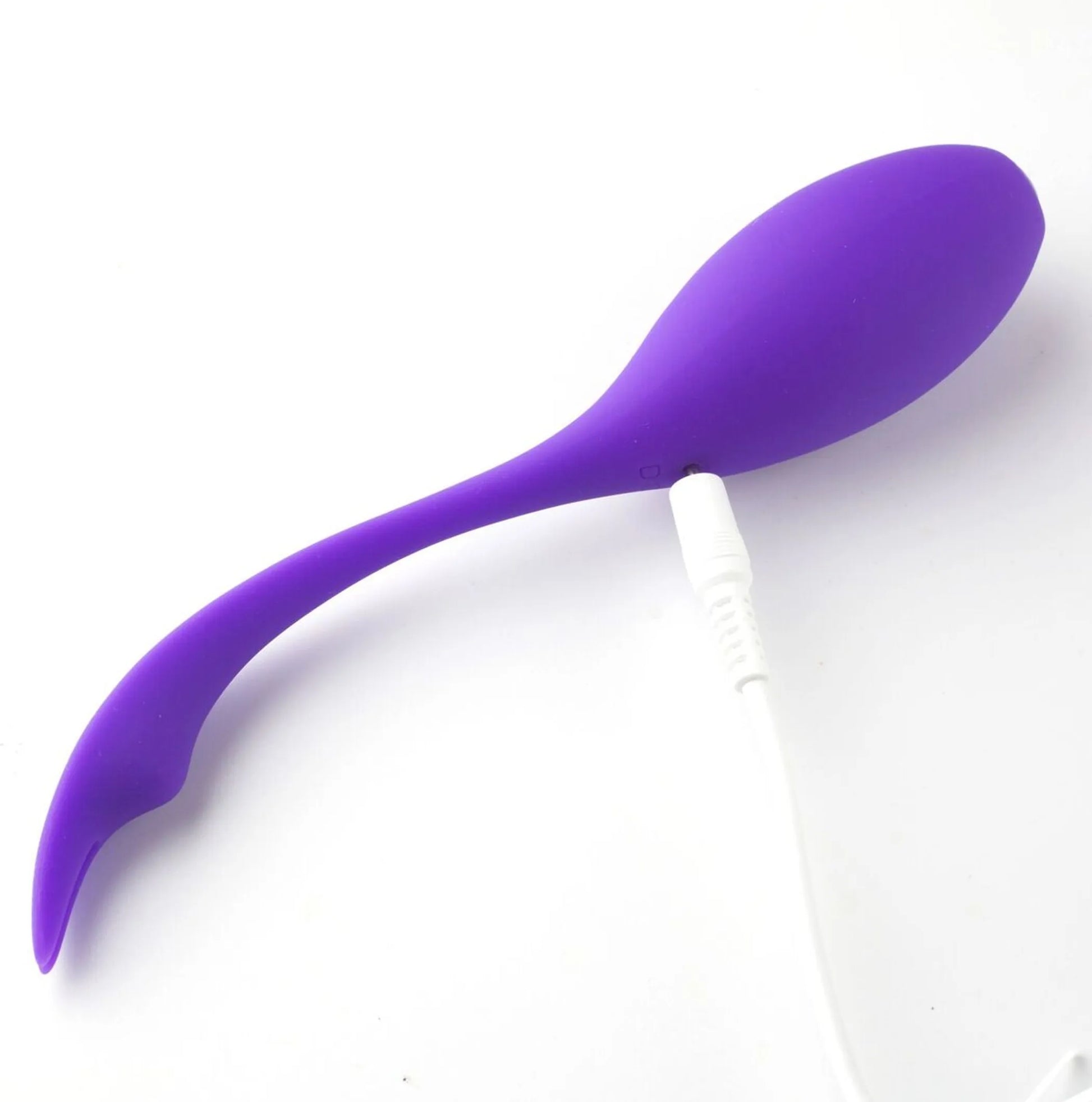 Maia Toys Syrene remote control luxury bullet vibrator, product photo